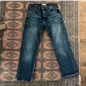 Levi straight leg jeans